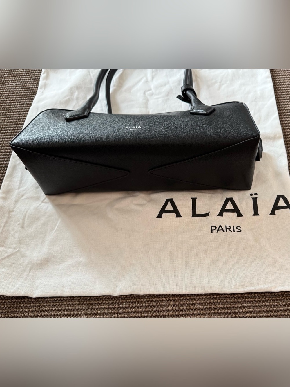 Alaia Black Le Teckel Medium Shoulder Bag MSRP $3050 - Picture 3 of 13
